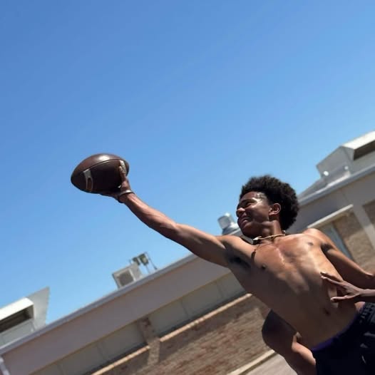 OAKLAND, Calif. — A Heavy Cloud of Sorrow Over the City Following the Tragic Death of 17-Year-Old Lazarvis Brown