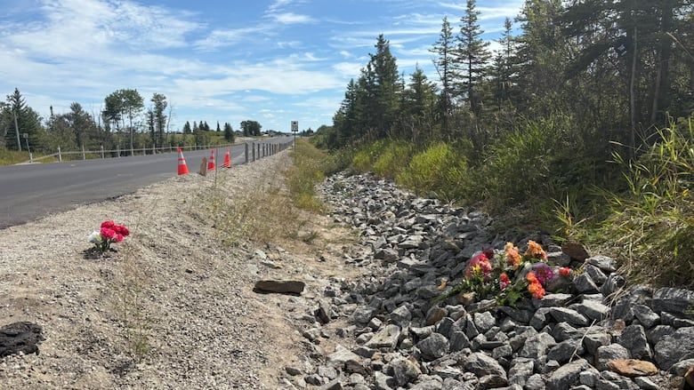 A small Northern Ontario town is grieving the heartbreaking loss of four young lives taken far too soon in an early morning crash on Saturday. 💔